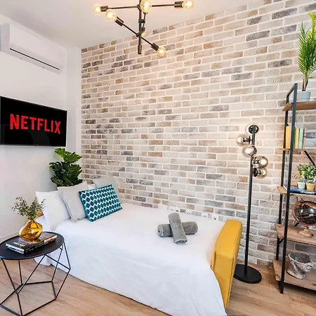 Penthouse With Private Jacuzzi & Rooftop - Center * Málaga